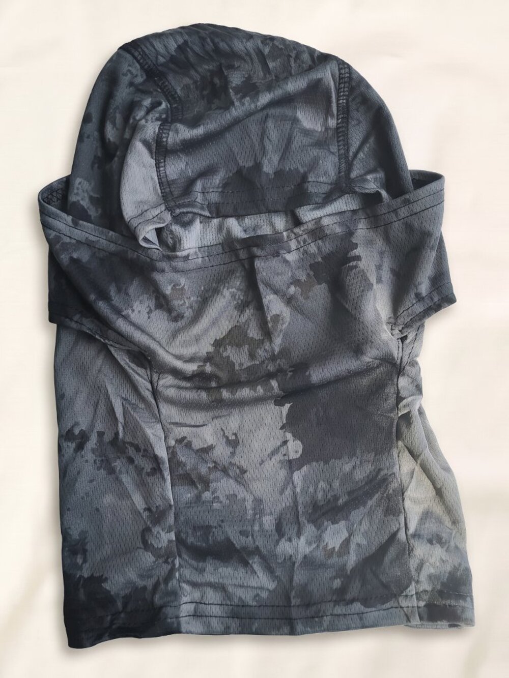 Black cycling mask